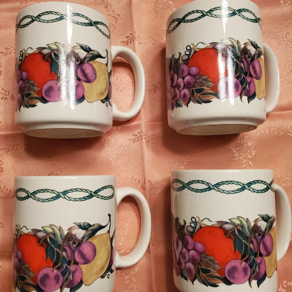 4️⃣Coffee☕️mugs